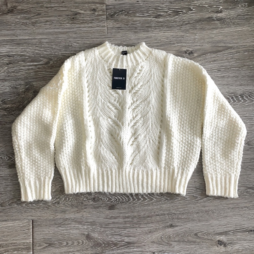NWT Forever 21 cream knit sweater size small white